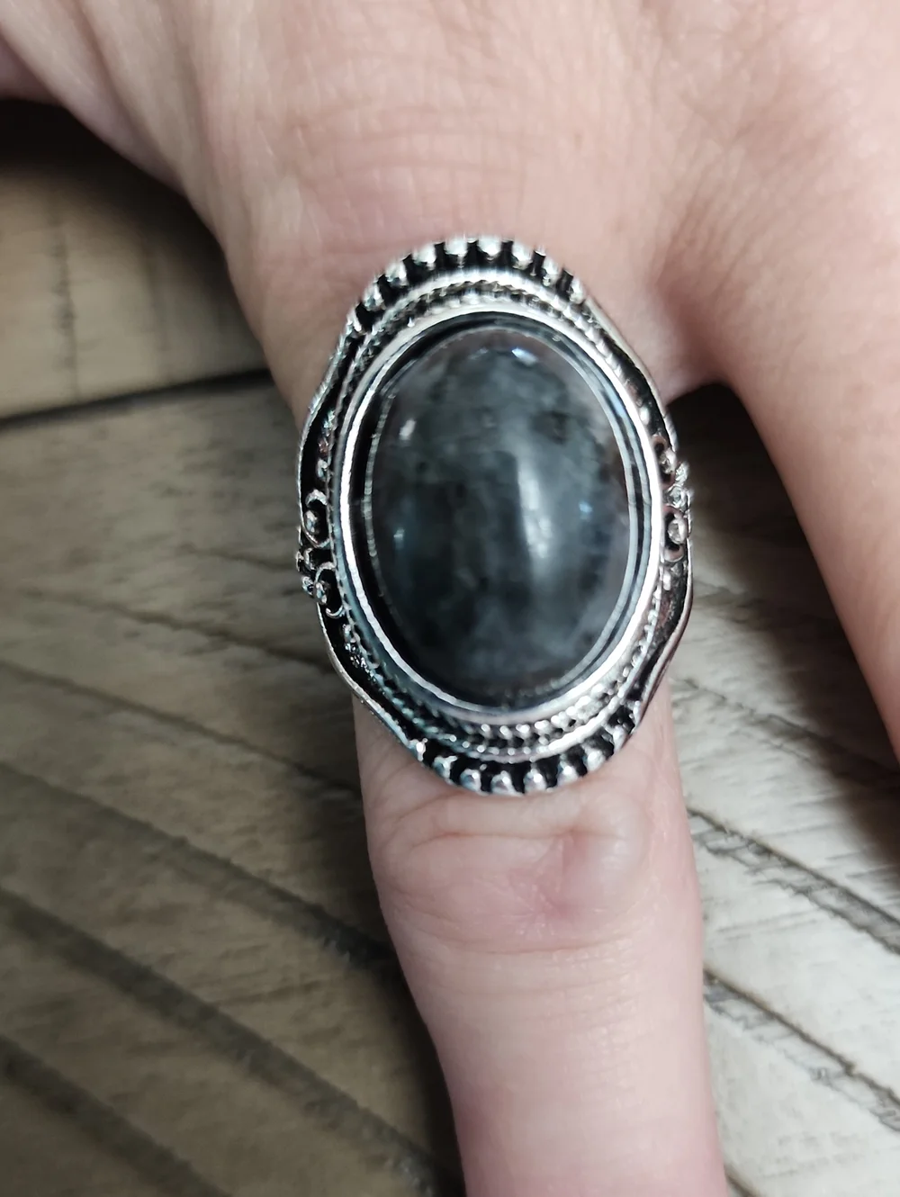 Unisex Vintage Style Oval Moonstone Gemstonr Inlaid Antique Silver Plated Ring